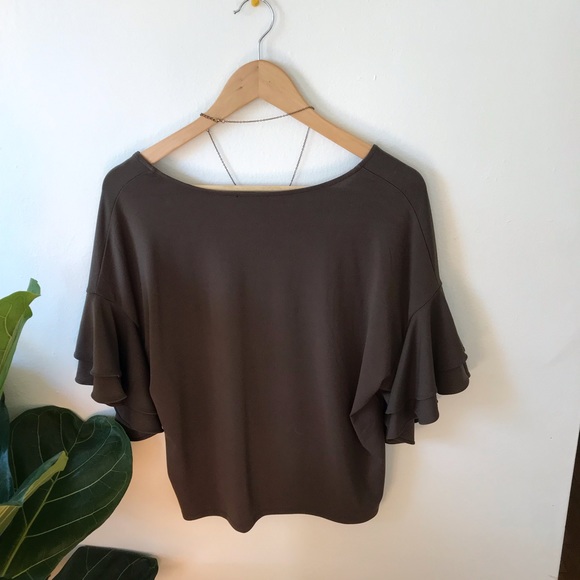 Olive/army green flutter sleeve vneck top, Express - Picture 3 of 4